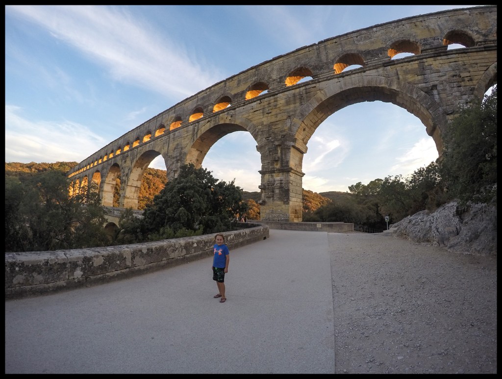 We also visited this amazing Roman Aqueduct near Nimes, the Pont du Gard.